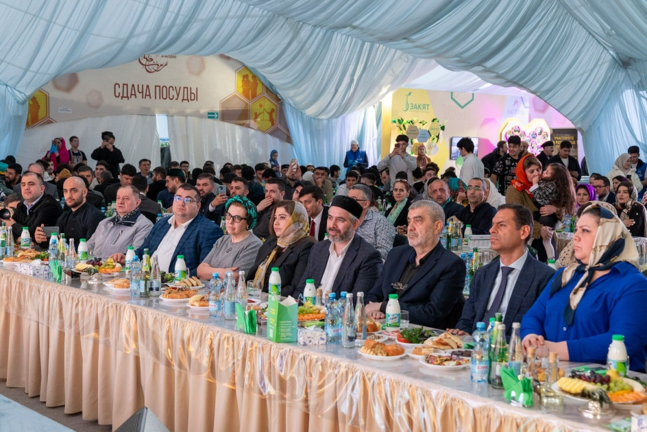 News about - Iftar party hosted in Moscow on initiative of Vice-President of Heydar Aliyev Foundation Leyla Aliyeva