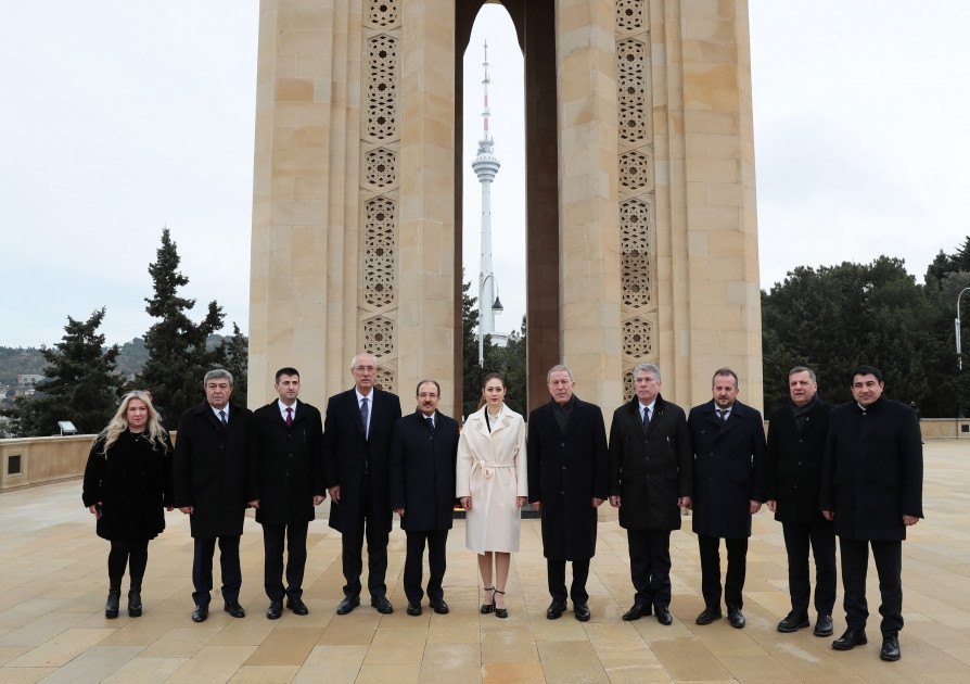 News about - Hulusi Akar pays tribute to Great Leader Heydar Aliyev and Azerbaijani martyrs