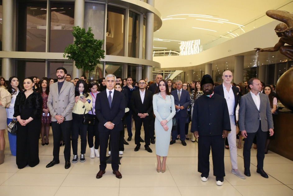 News about - Heydar Aliyev Center hosts exhibition of Ghanaian artist Kojo Marfo