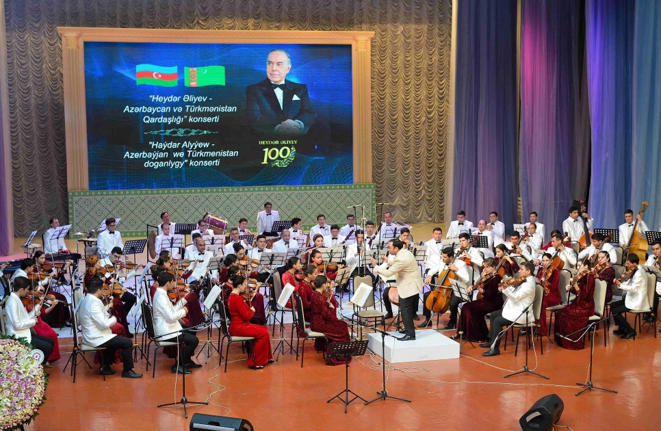 191005-0311460.jpg + Ashgabat hosts concert marking 100th anniversary of Great Leader Heydar Aliyev News about - Ashgabat hosts concert marking 100th anniversary of Great Leader Heydar Aliyev