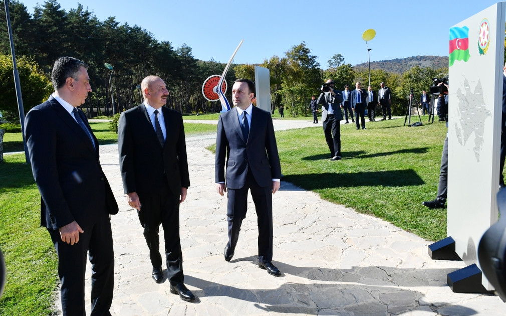 News about - Azerbaijani president and Georgian prime minister view photo exhibition dedicated to 100th anniversary of National Leader Heydar Aliyev in Tbilisi