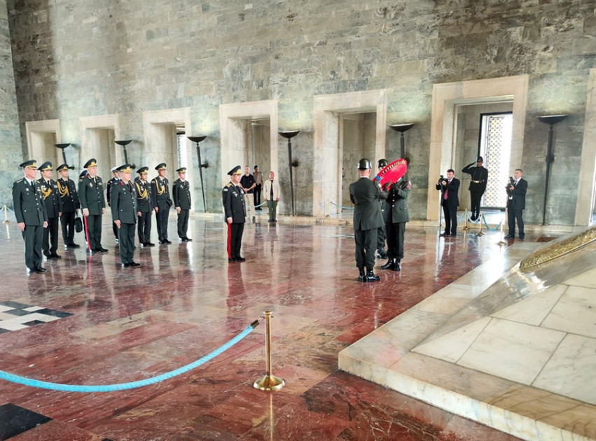 187877-0320479.jpg + Azerbaijan’s defense minister visits Anitkabir in Ankara News about - Azerbaijan’s defense minister visits Anitkabir in Ankara