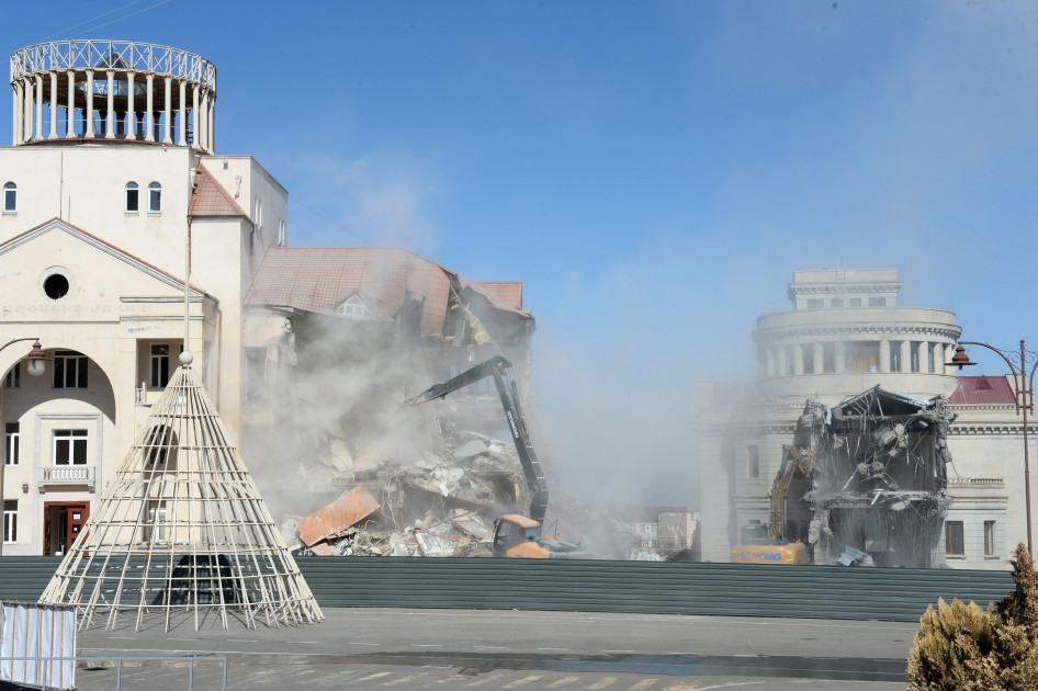 News about - Azerbaijan dismantles buildings in Khankendi built by junta regime during occupation (PHOTO)