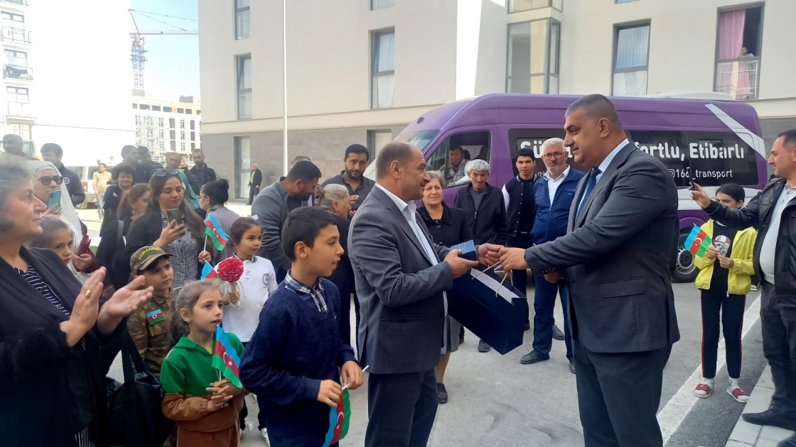 News about - Azerbaijan: Another 22 families relocated to liberated Fuzuli city get house keys