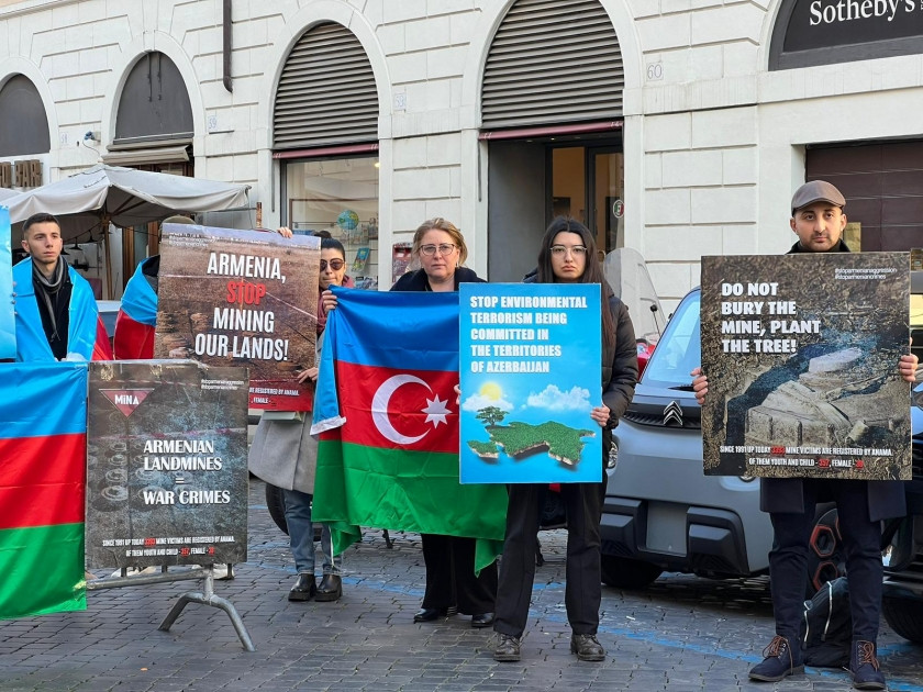 News about - Azerbaijanis hold rally in Rome in protest against Armenia’s landmine terror 