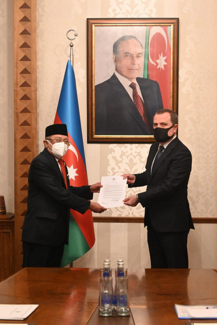 News about - Azerbaijani foreign minister receives incoming Indonesian envoy