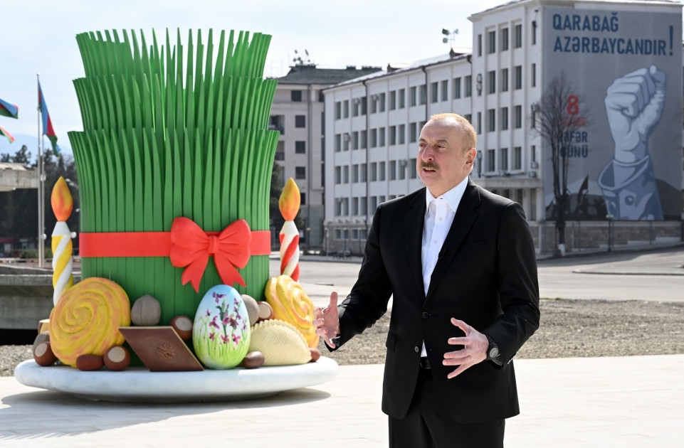 194418-0351323.jpg + President Ilham Aliyev lit Novruz bonfire in Khankendi, congratulated Azerbaijani people on holiday News about - President Ilham Aliyev lit Novruz bonfire in Khankendi, congratulated Azerbaijani people on holiday
