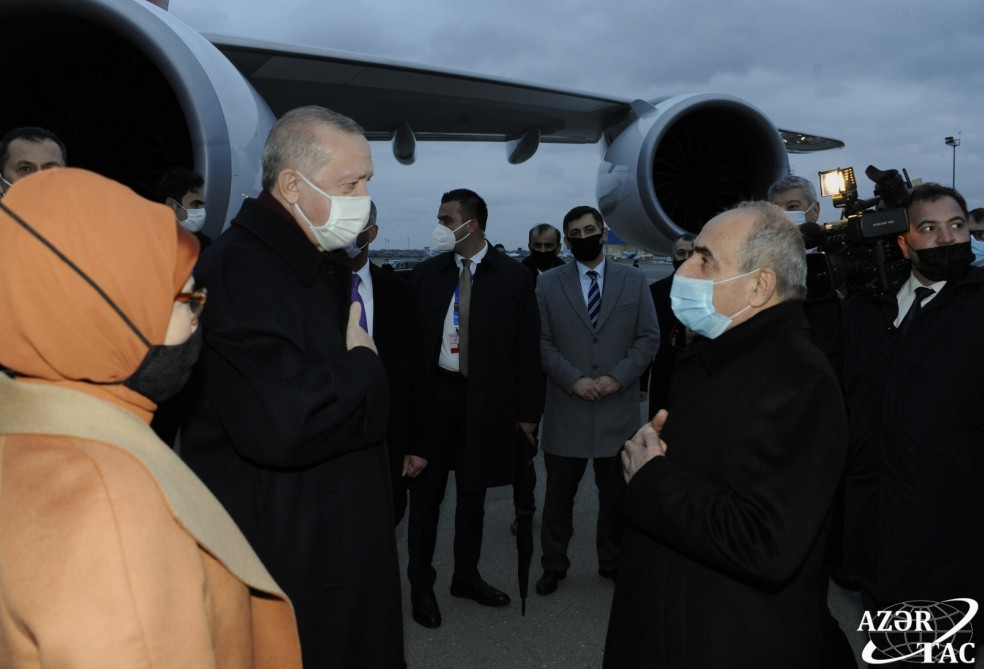 News about - Turkish President Erdogan arrives in Azerbaijan