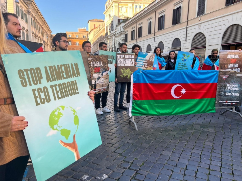 News about - Azerbaijanis hold rally in Rome in protest against Armenia’s landmine terror 