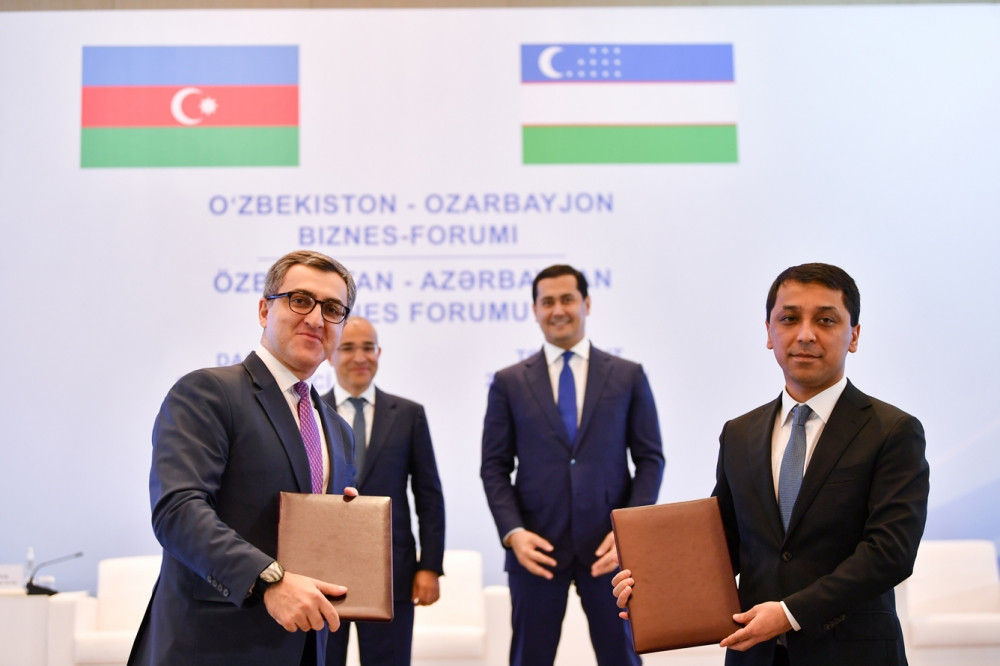 News about - Uzbek-Azerbaijani business forum held in Tashkent, several documents signed (PHOTO) 