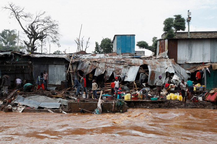 News about - In pictures: Kenya floods force thousands to flee