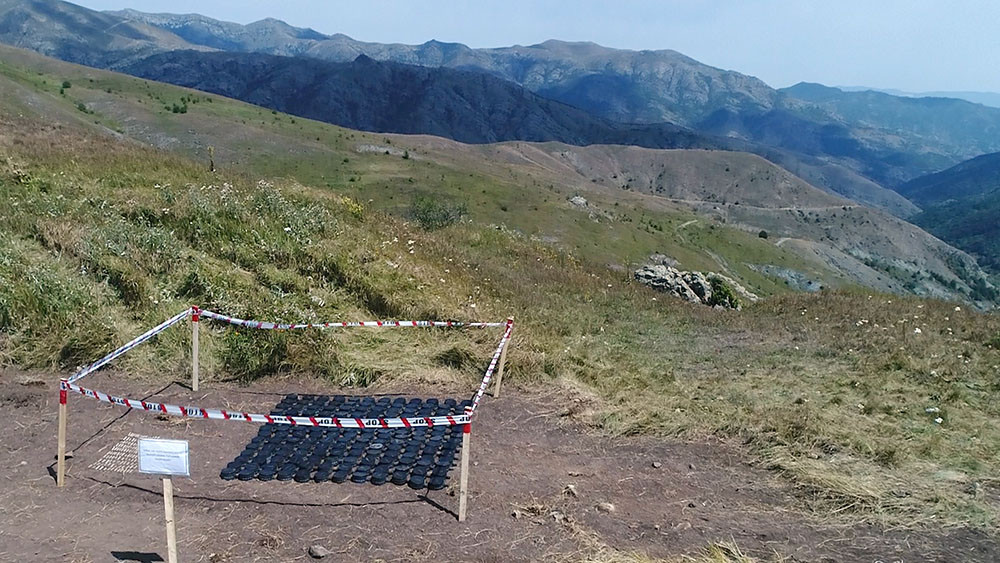 News about - Azerbaijani MoD: Uchdik-Girkhgiz-Saribaba high grounds cleared of Armenian mines (VIDEO)