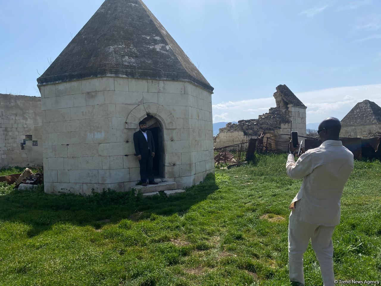 News about - OIC representatives visit Ibrahim Khalil Khan palace in Azerbaijan’s Aghdam district (PHOTO)