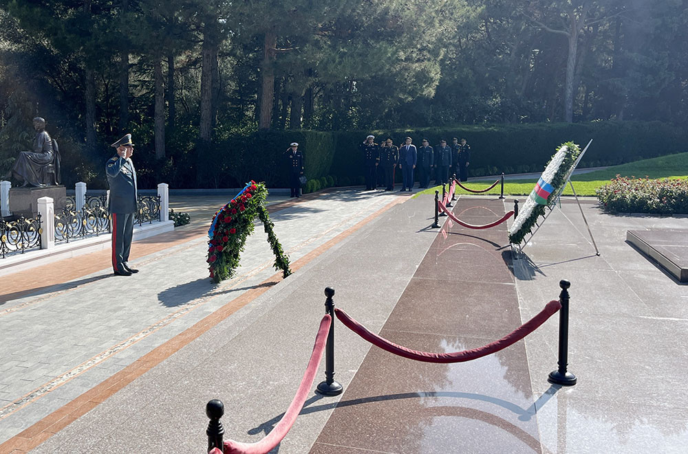 189259-0212423.jpg + Azerbaijan, Kazakhstan discuss prospects for development of military cooperation News about - Azerbaijan, Kazakhstan discuss prospects for development of military cooperation