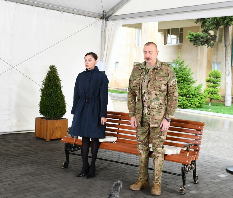 154517-040365.jpg + President Ilham Aliyev and first lady Mehriban Aliyeva met with servicemen undergoing treatment News about - President Ilham Aliyev and first lady Mehriban Aliyeva met with servicemen undergoing treatment