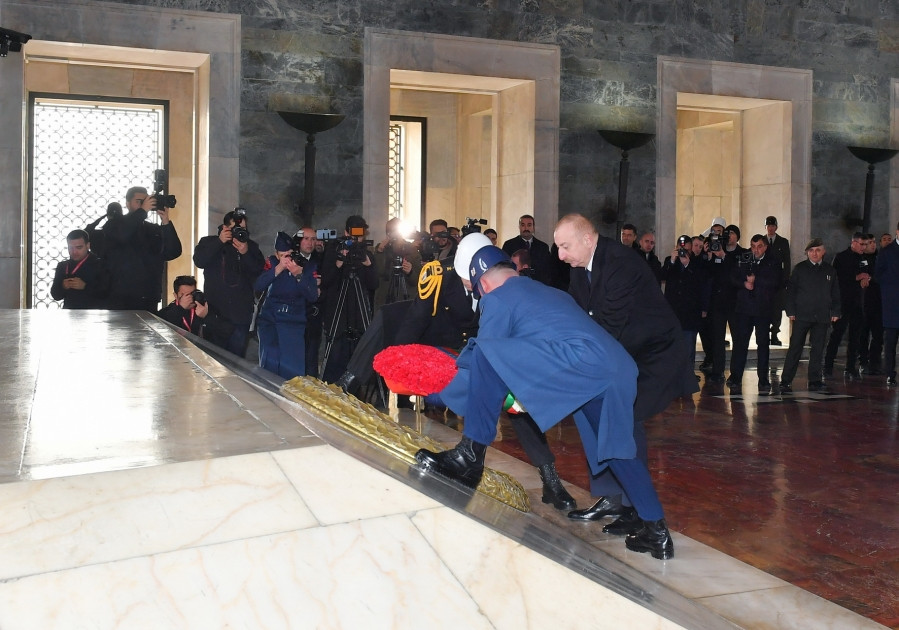 News about - President Ilham Aliyev visits Anitkabir in Ankara