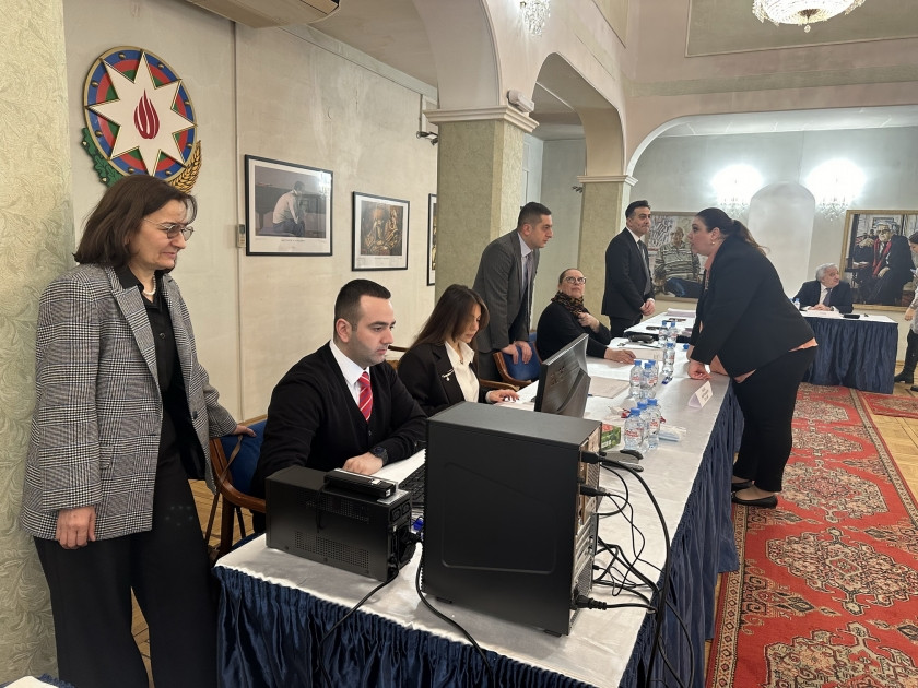 News about - Azerbaijanis start voting at four polling stations set up at diplomatic missions in Russia