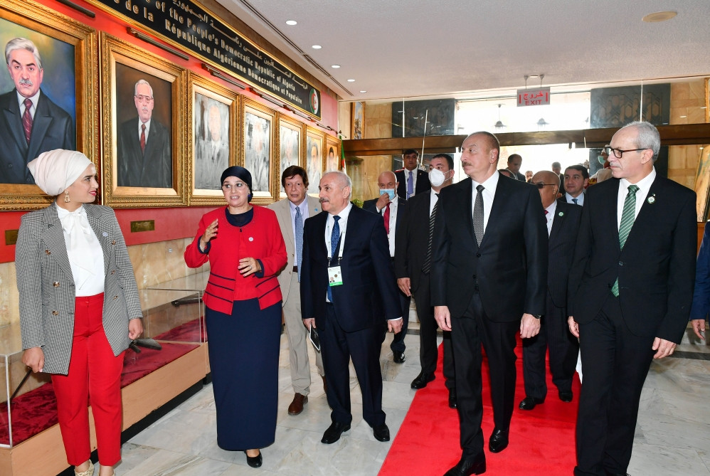 News about - President Ilham Aliyev visits Martyrs Memorial and National Museum of Moudjahid in capital city Algiers