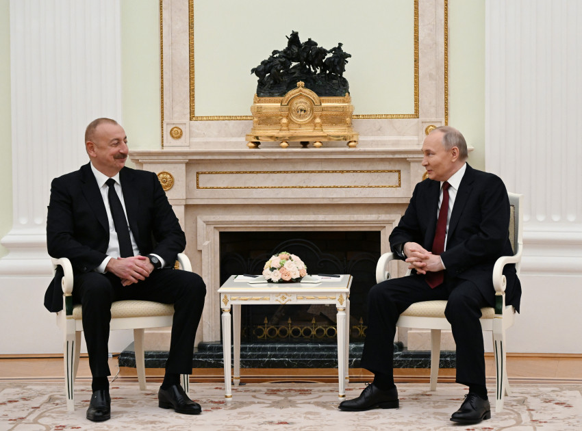 News about - Azerbaijani president holds one-on-one meeting with Russian counterpart in Moscow 