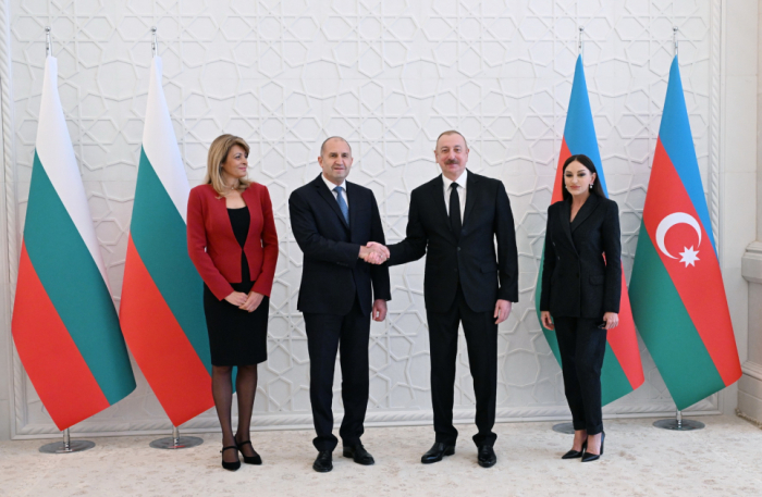 News about - Official welcome ceremony held for Bulgarian president in Baku 