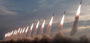 North Korea says 18-missile salvo was warning to South - VIDEO 