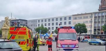 Knife-wielding attacker in Mannheim shot by German police -  VIDEO 