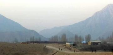 Shooting breaks out between Kyrgyz, Tajik border