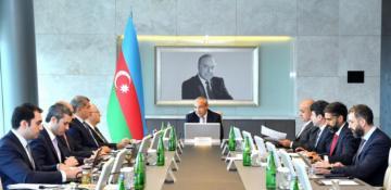 Azerbaijani SOCAR reviews participation in foreign investment projects 