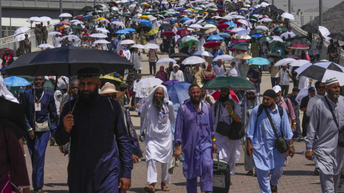 More than 1,300 people die during Hajj 