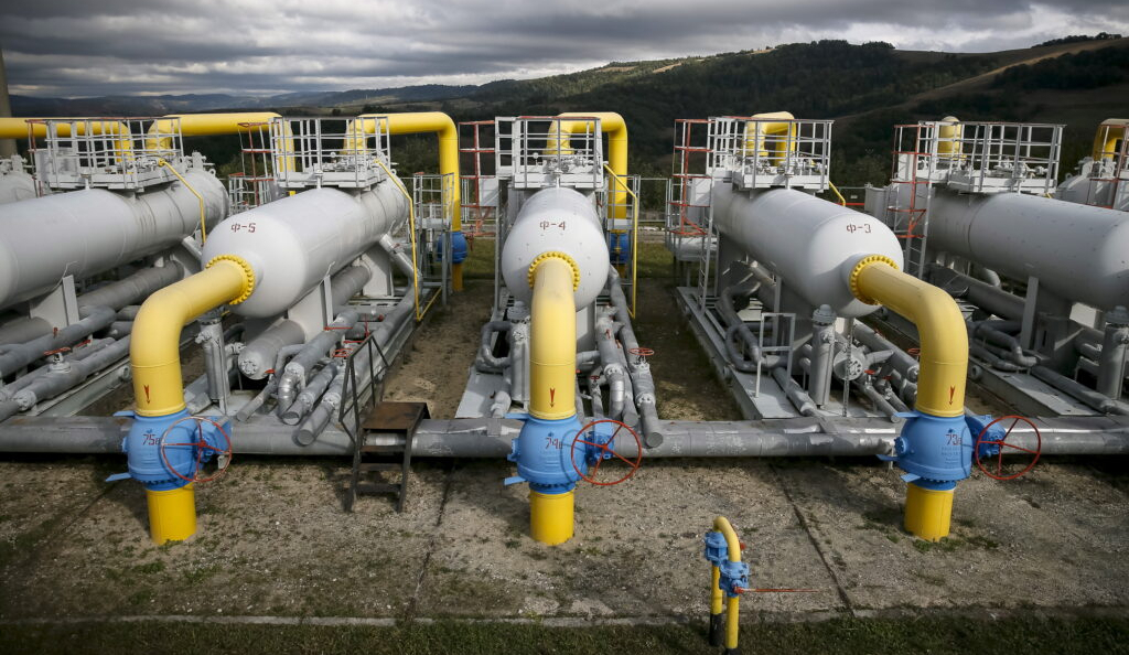 Gazprom inks deals with Kazakhstan for transit to Uzbekistan, Kyrgyzstan 