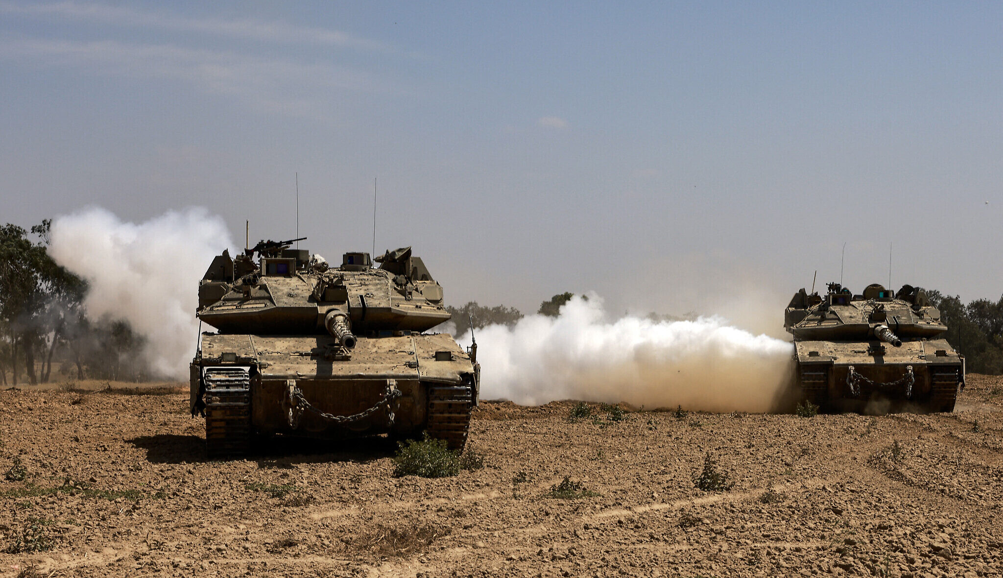 Israeli forces batter central, south Gaza as tanks advance in Rafah