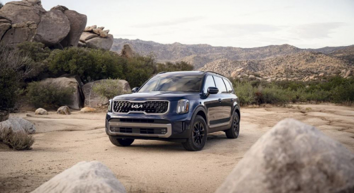 Kia recalling 463,000 Telluride SUVs because the front seats can catch fire 