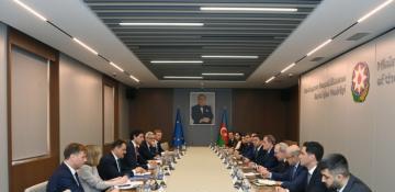 Azerbaijani FM briefs EU commissioner on preparations for COP29 