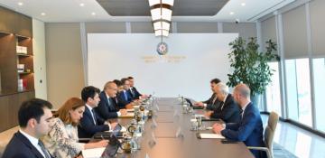 Azerbaijan, IEA mull financing mechanisms for climate change initiatives 