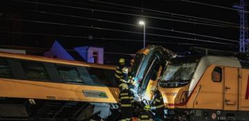 Train collision kills at least four in Czech Republic -  VIDEO 