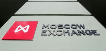 Russian stock market suspends trading in dollars, euros after US sanctions 