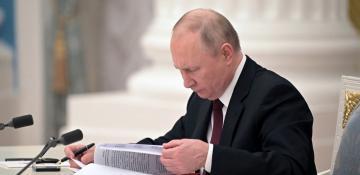 Putin bans use of cybersecurity services from unfriendly countries from 2025 