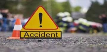 Five killed in road accident in southern Pakistan 