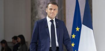 France's campaign kicks off as Macron gambles against far-right