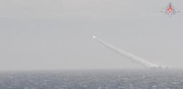 Russia nuclear-powered submarines launch missiles in Barents Sea drills