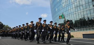 Armed Forces Day celebration: Soldiers march in parade through Baku 