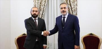 Turkish, Armenian FMs discuss bilateral and regional issues