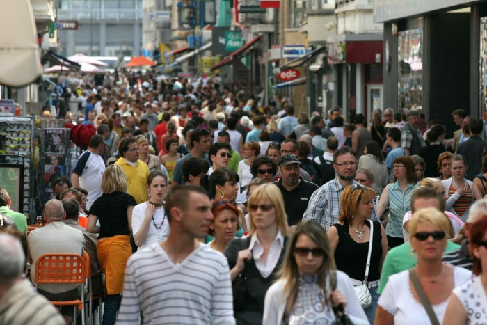 Global population surpasses 8 billion