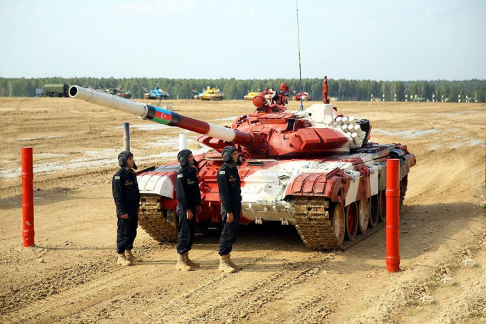 Azerbaijani team advances to final of Tank Biathlon competition in Moscow