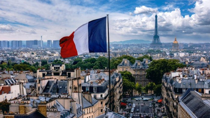 France's economy 'dangerously exposed' to economic shocks, warns national audit office
