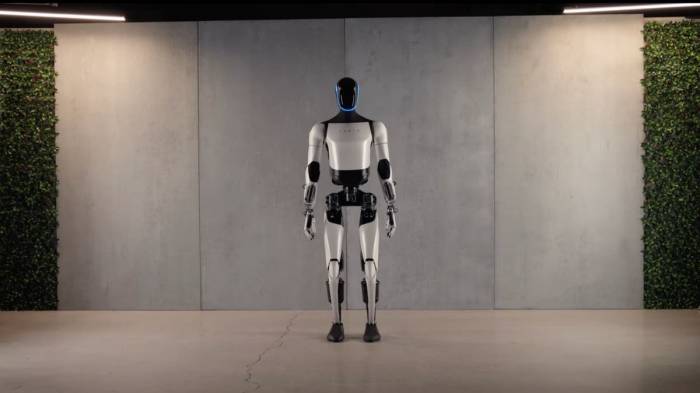 Musk unveils Tesla’s plans to have humanoid robots for internal use next year 