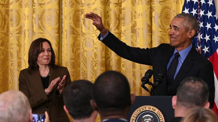 Obama officially endorses Harris for Democratic presidential nominee 