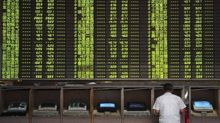 Asian markets surge on hopes of potential US interest rate cuts 
