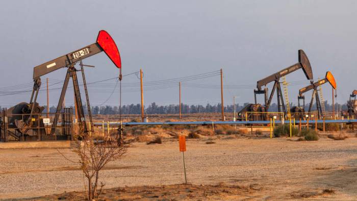 Oil prices jump over Middle East escalation fears 
