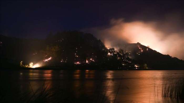 Extreme heat sparks new wildfires across US